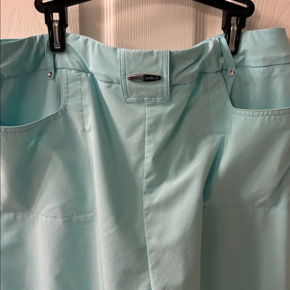 Jamie Sadock pedal pusher golf shorts - Picture 6 of 8